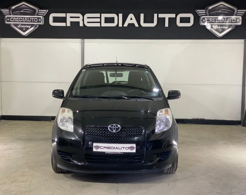 Toyota Yaris 1.3i, снимка 2 - Автомобили и джипове - 51643300