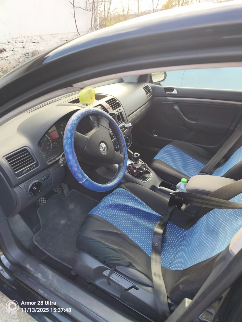 VW Golf, снимка 3 - Автомобили и джипове - 52403680