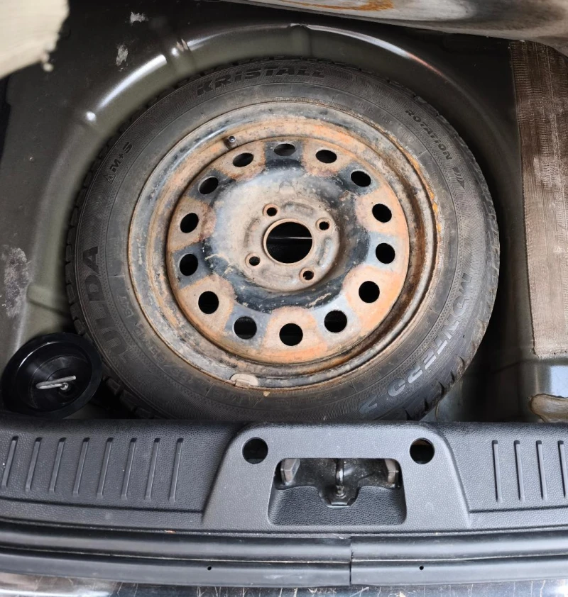 Ford Fiesta, снимка 8 - Автомобили и джипове - 52516730