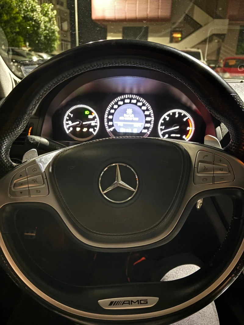 Mercedes-Benz C 320, снимка 8 - Автомобили и джипове - 52775810