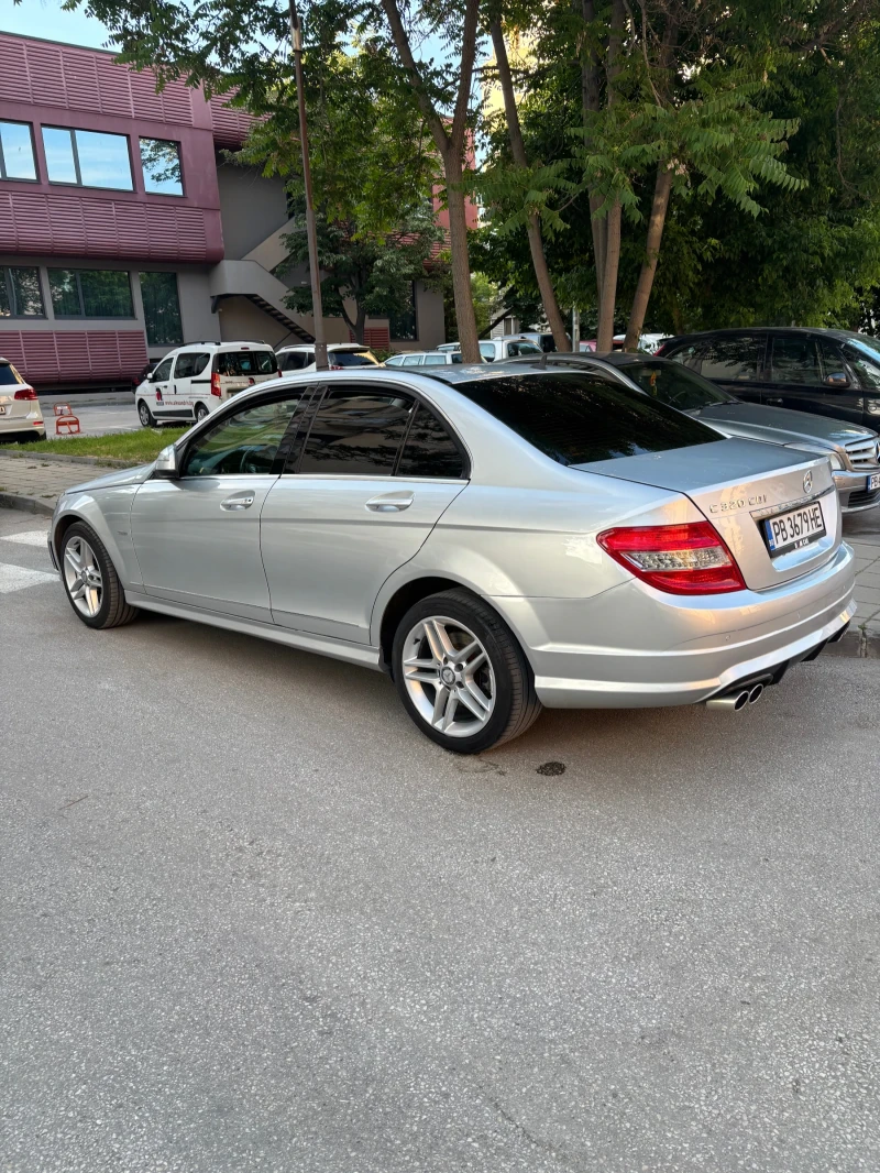 Mercedes-Benz C 320, снимка 4 - Автомобили и джипове - 52775810