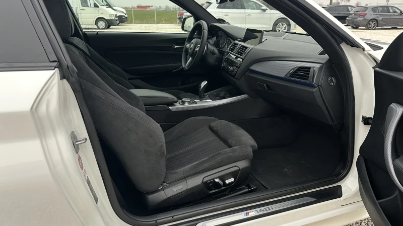 BMW M140 77 000KM | САМО НА ЗАДНО | ТОП СЪСТОЯНИЕ | 2 КЛЮЧА, снимка 12 - Автомобили и джипове - 53180697