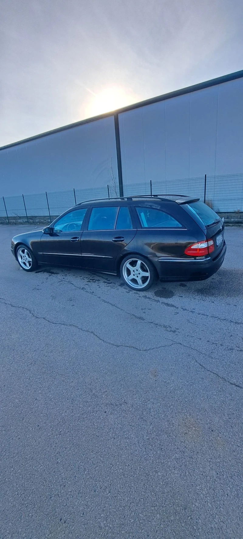 Mercedes-Benz E 280