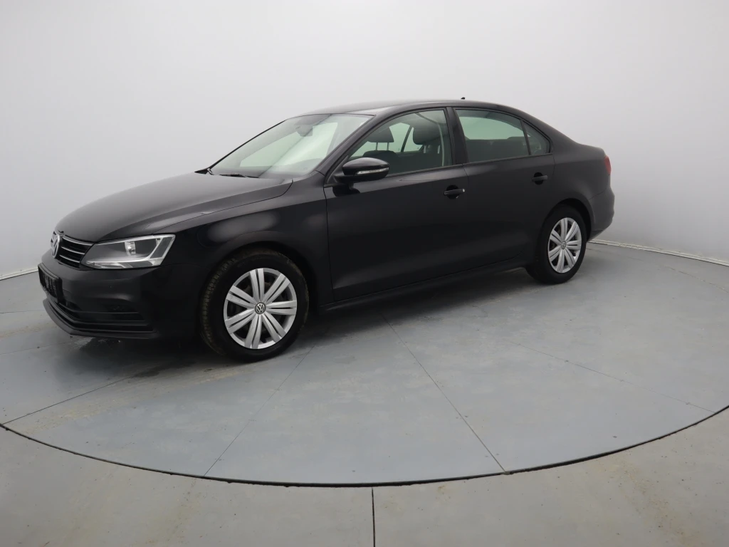 VW Jetta  - изображение 4