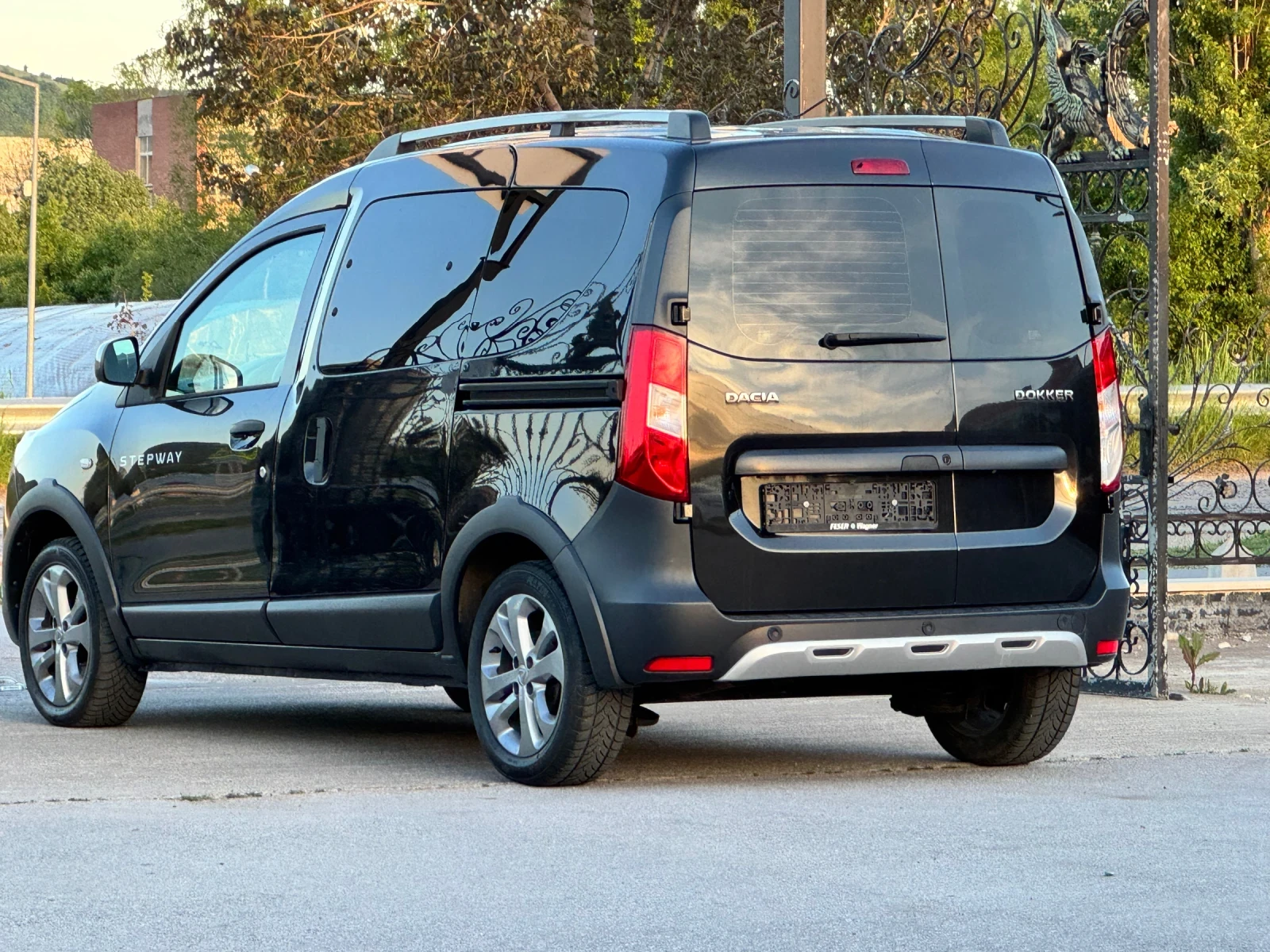 Dacia Dokker 1.2i STEPWAY - изображение 5
