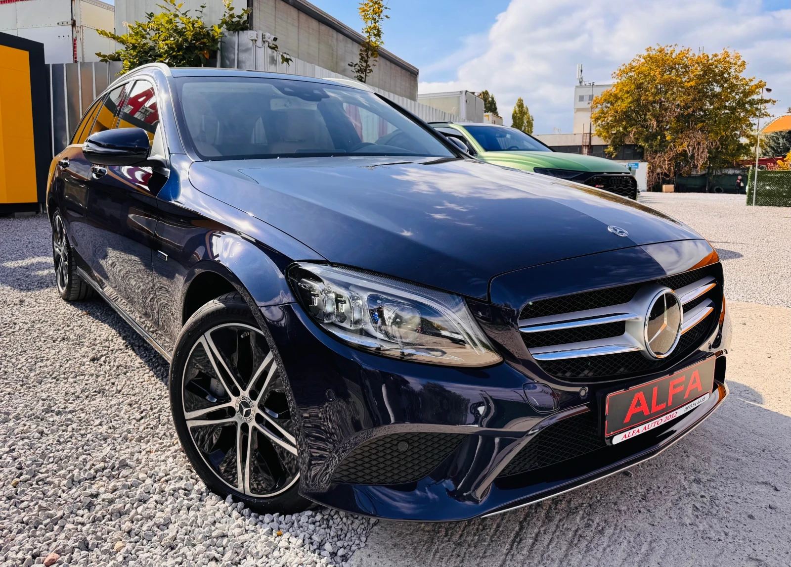 Mercedes-Benz C 300 DЕ/141000km/BURM+ DISTRON+ САМОПАРКИРА+ КАМЕРА/// - изображение 5