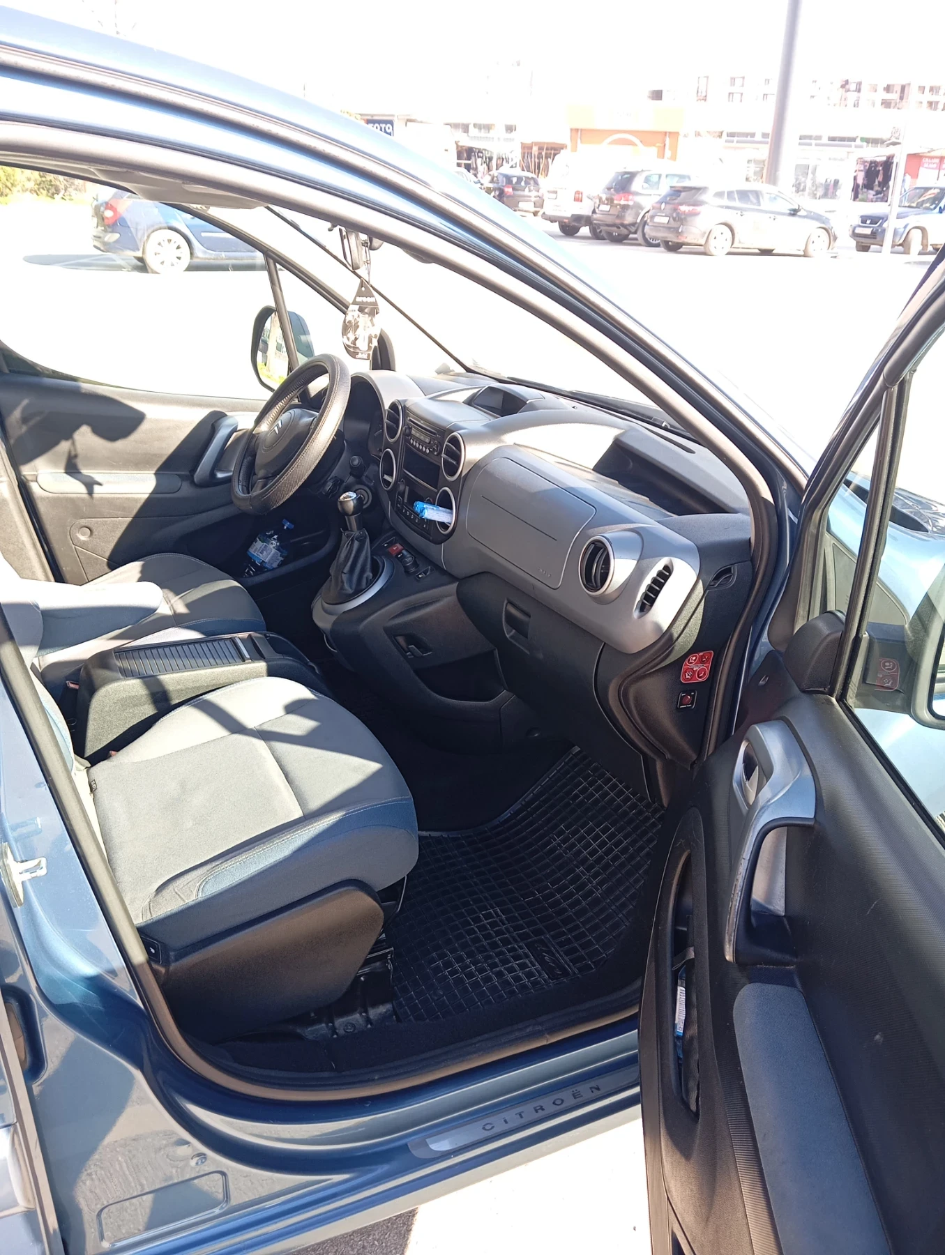 Citroen Berlingo 1.6 HDI 110к.с.  Панорама, снимка 15 - Автомобили и джипове - 53853755