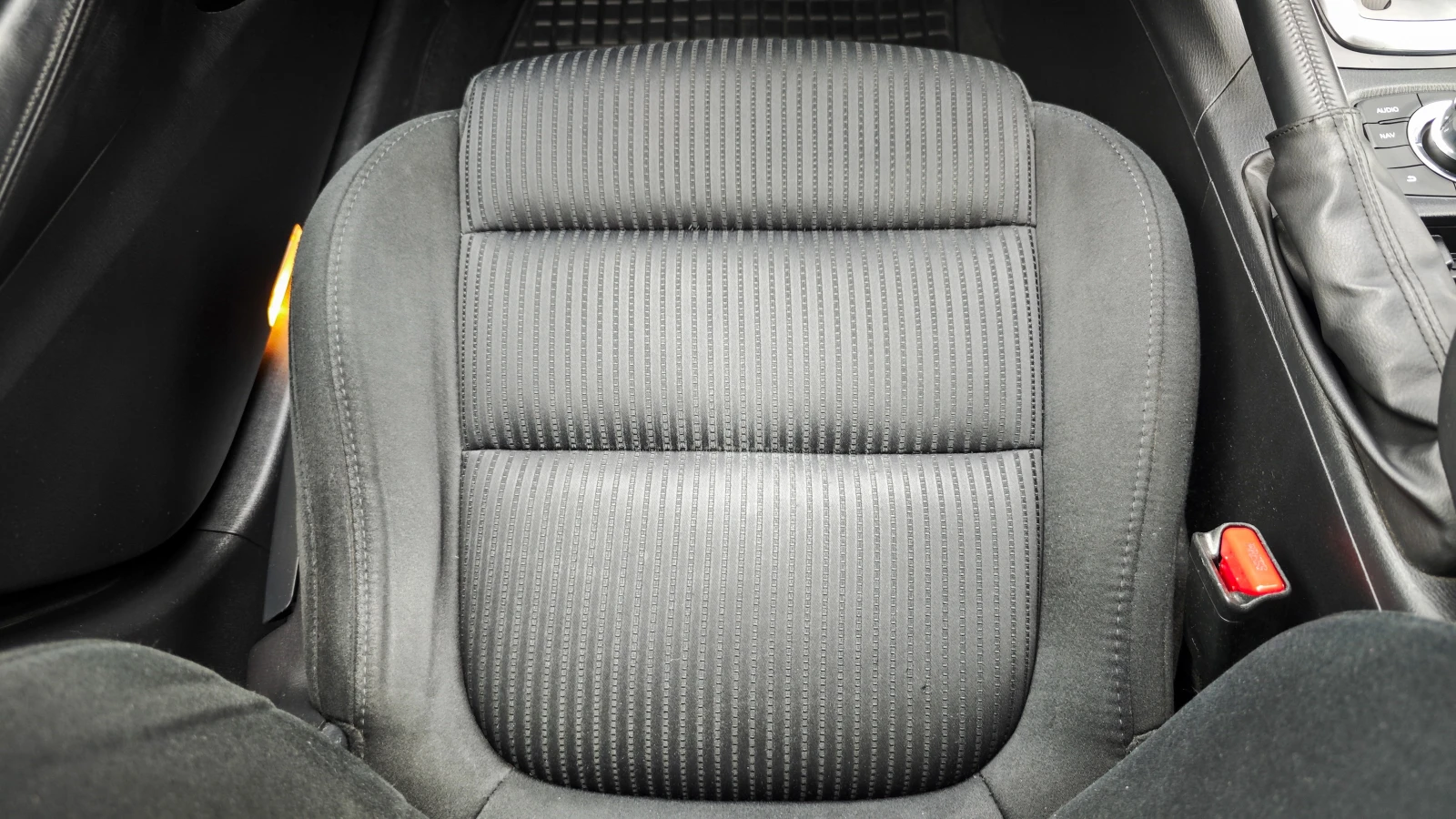 Mazda 6 2.2d Automatic I-STOP, I-ELOOP, снимка 12 - Автомобили и джипове - 53936096