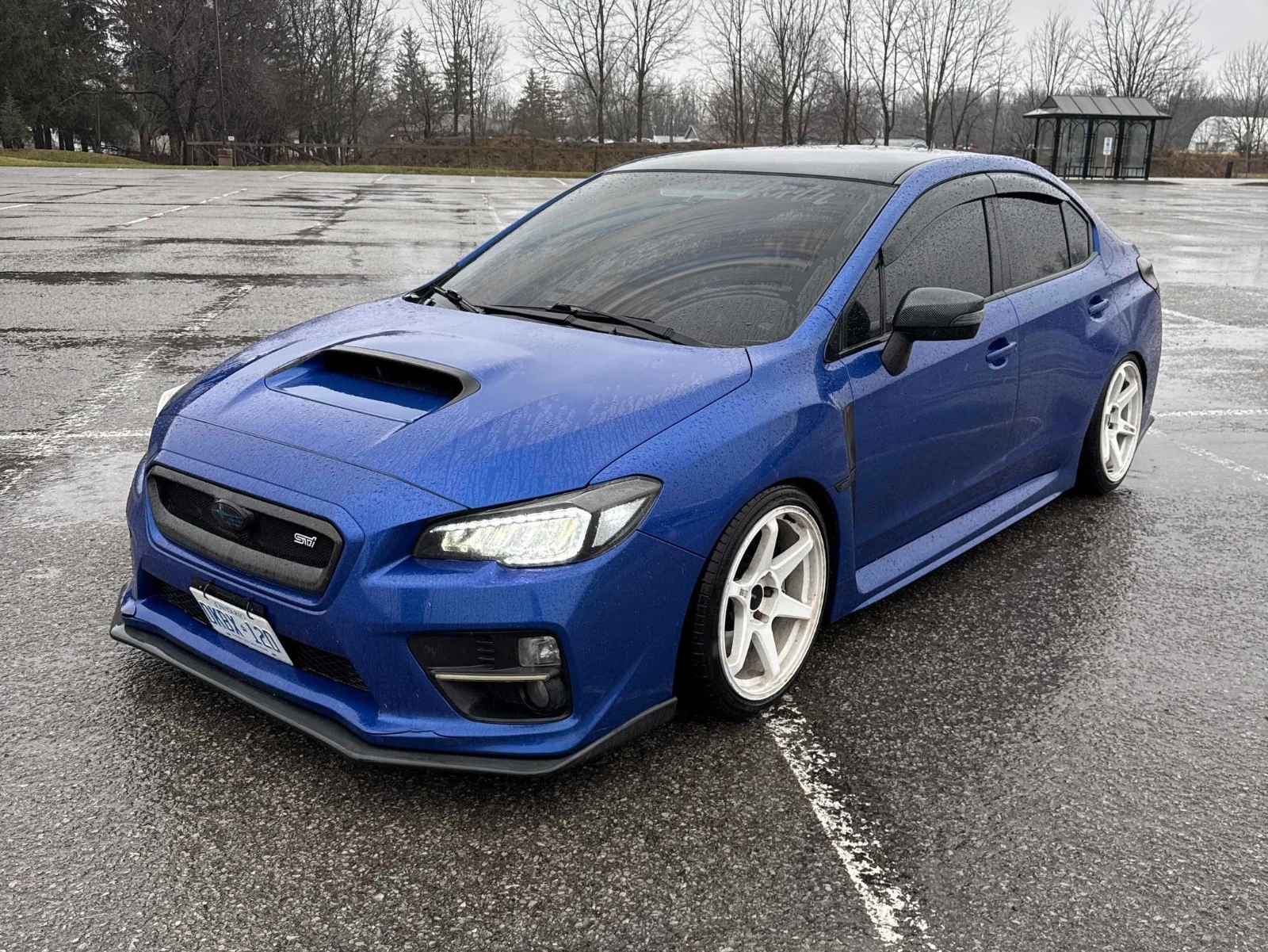 Subaru WRX STI С РЕГИСТРАЦИЯ & АВТО КРЕДИТ
