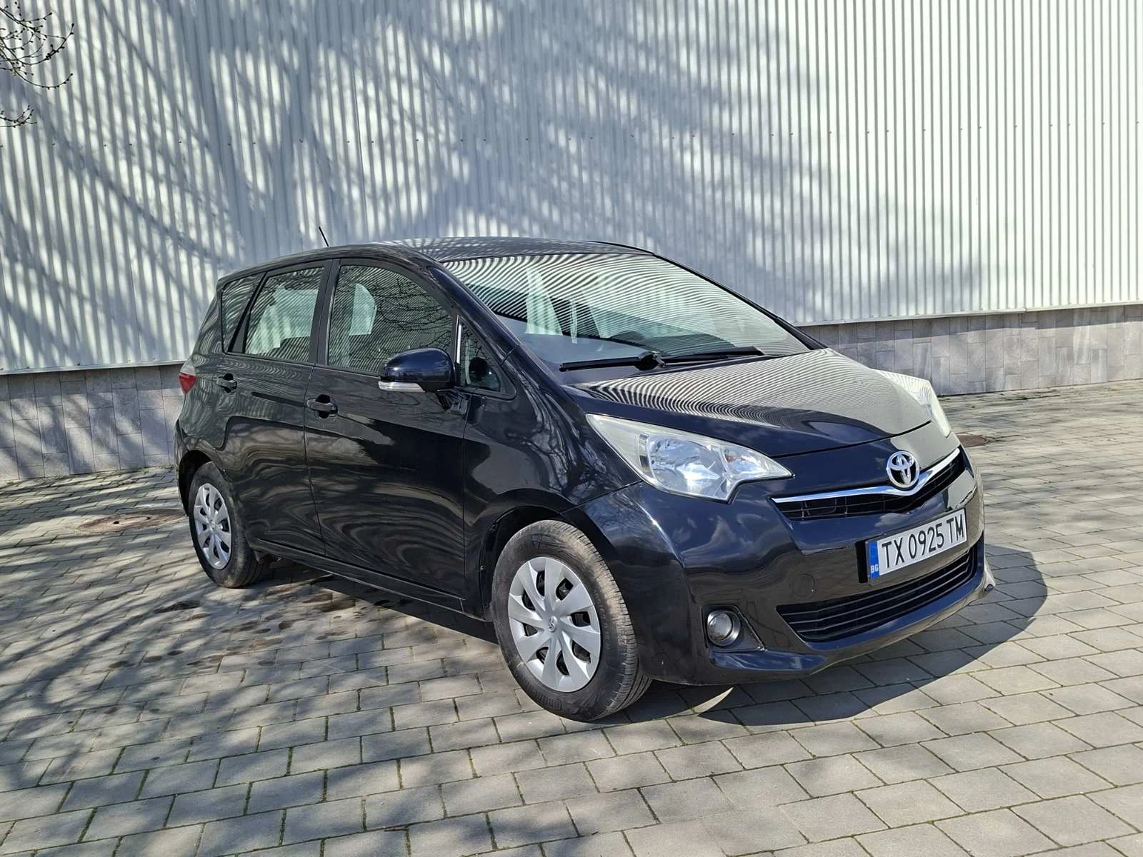 Toyota Verso S 2012 Газ Бензин | Auto.bg — изображение 1