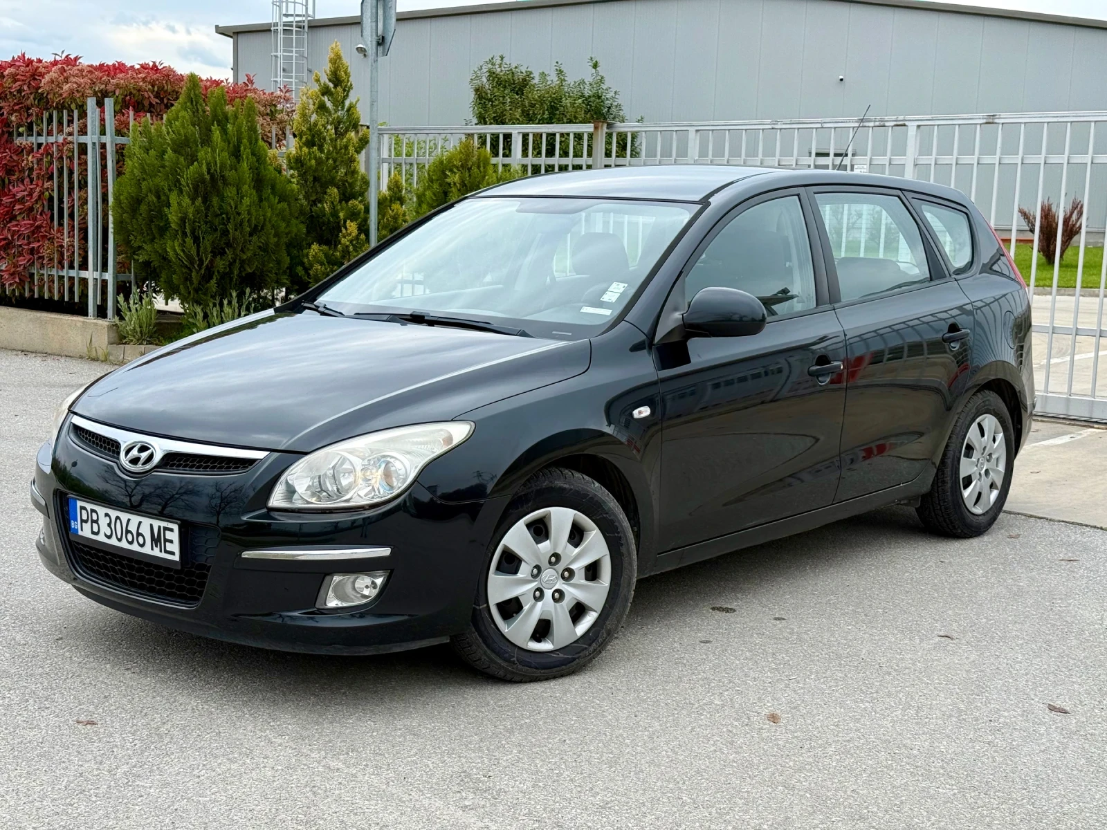 Hyundai I30 1.6/ CRDI/ ПЕРФЕКТНО