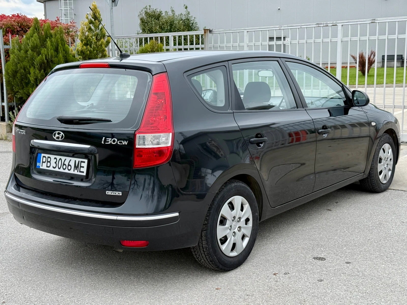 Hyundai I30 1.6/ CRDI/ ПЕРФЕКТНО, снимка 7 - Автомобили и джипове - 54390456