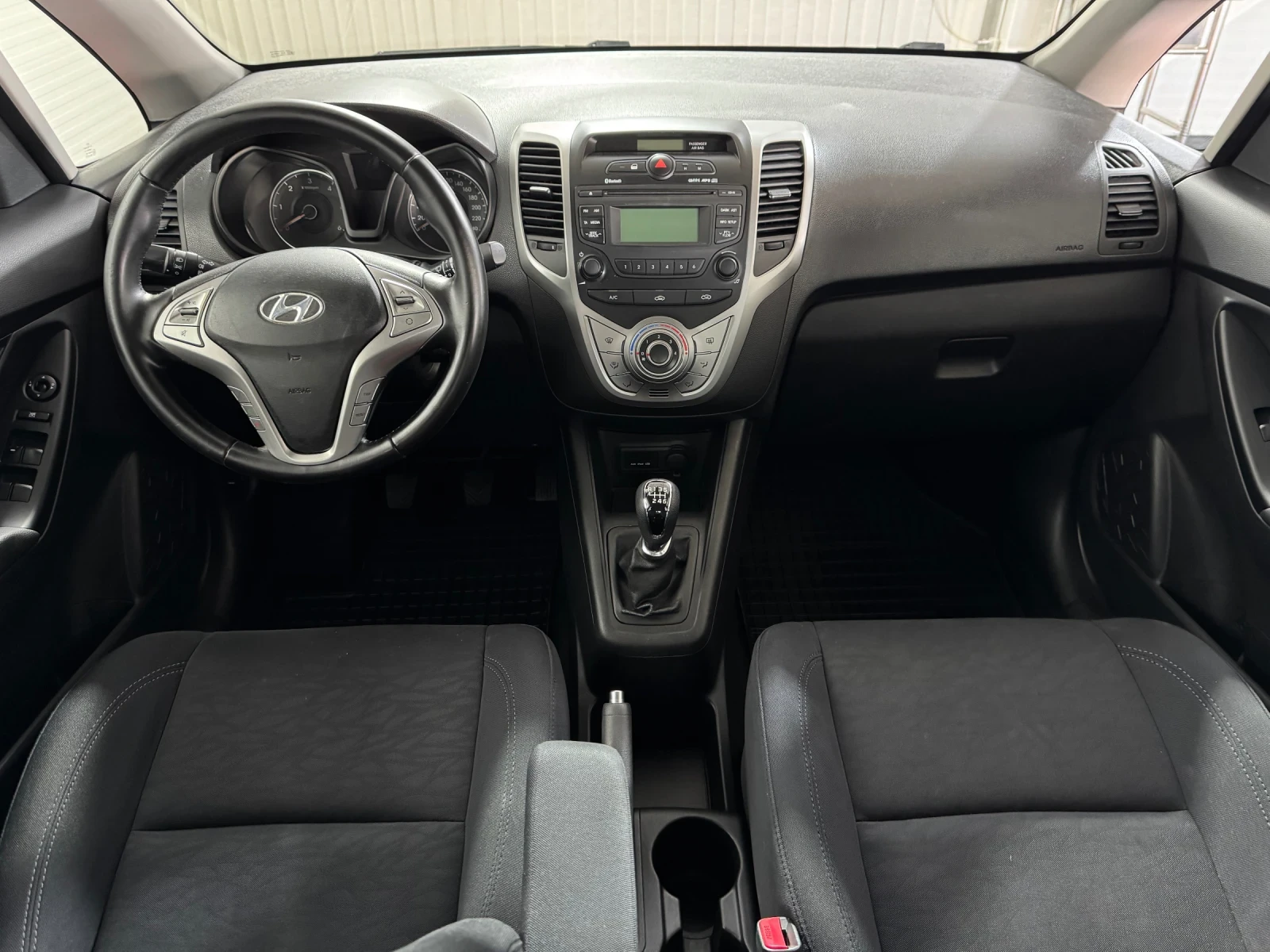 Hyundai Ix20 1.4 CRDI - STYLE, снимка 9 - Автомобили и джипове - 54736804