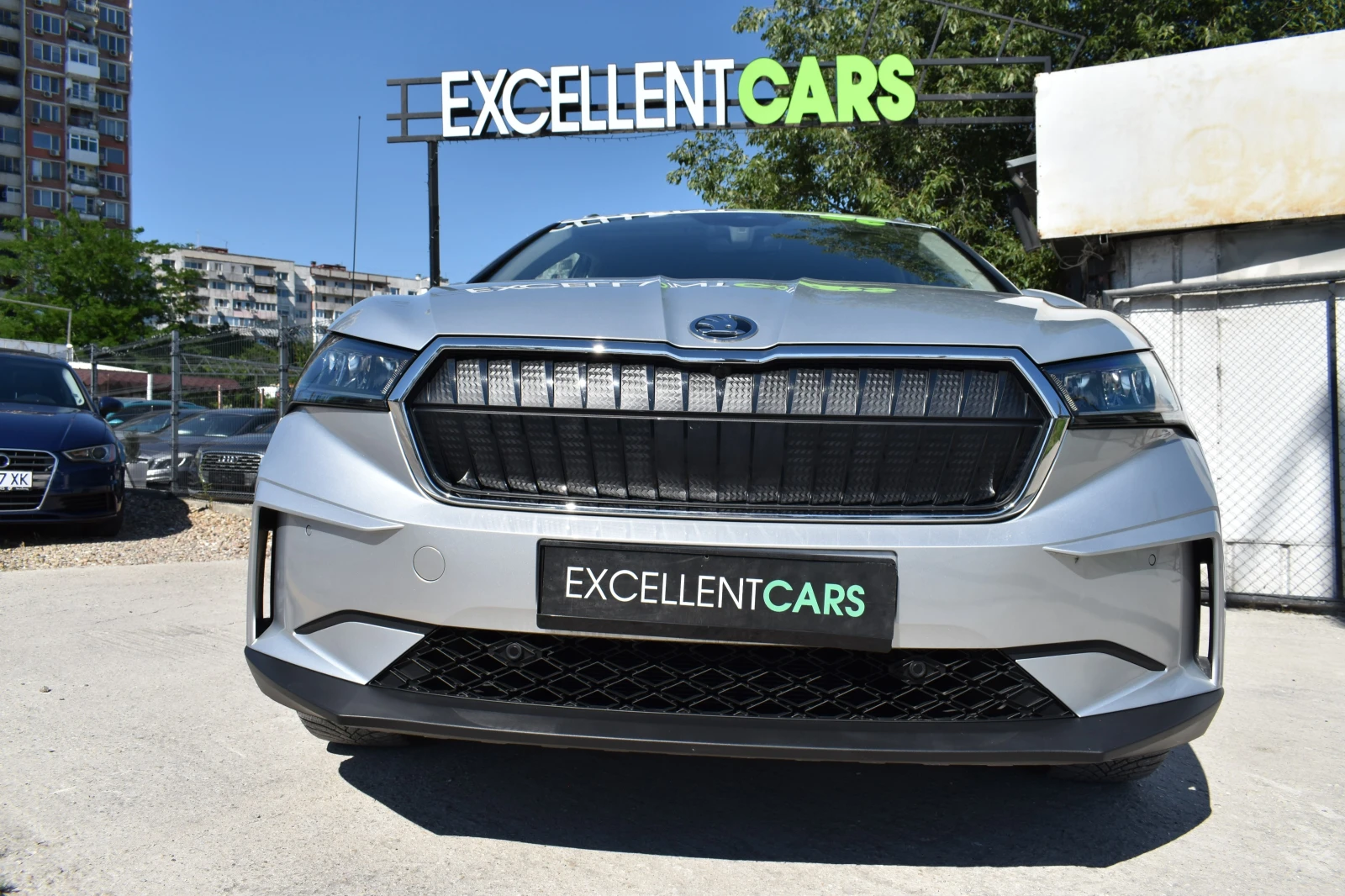 Skoda Enyaq 85x-4x4* MATRIX* FACELIFT* LINE-ASSIST* , снимка 5 - Автомобили и джипове - 54881019