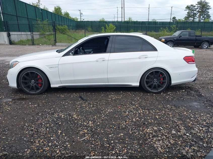 Mercedes-Benz E 63 AMG * Е63s* 4Matic* КРАЙНА ЦЕНА* , снимка 11 - Автомобили и джипове - 55570446