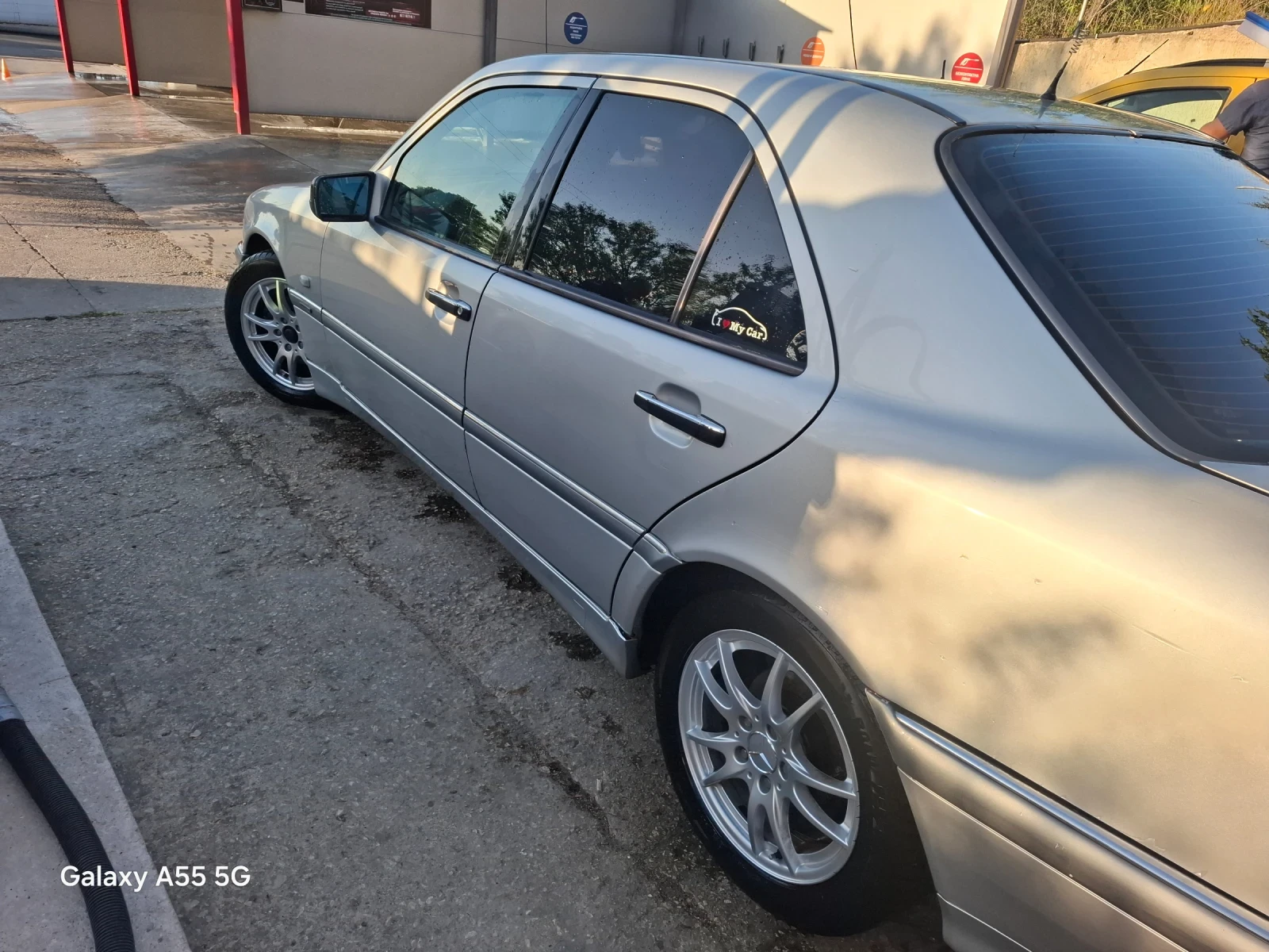 Mercedes-Benz C 220, снимка 4 - Автомобили и джипове - 55885483