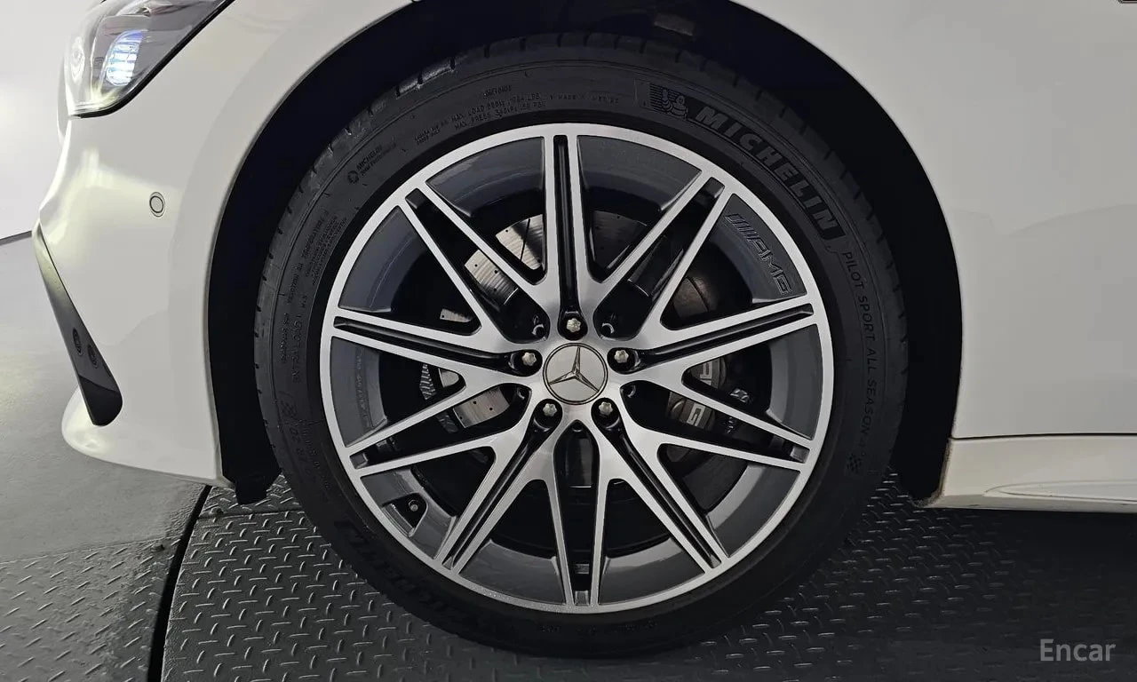 Mercedes-Benz AMG GT 43 AMG 4MATIC+ * ФИКСИРАНА ЦЕНА ДО БЪЛГАРИЯ* , снимка 5 - Автомобили и джипове - 56025235