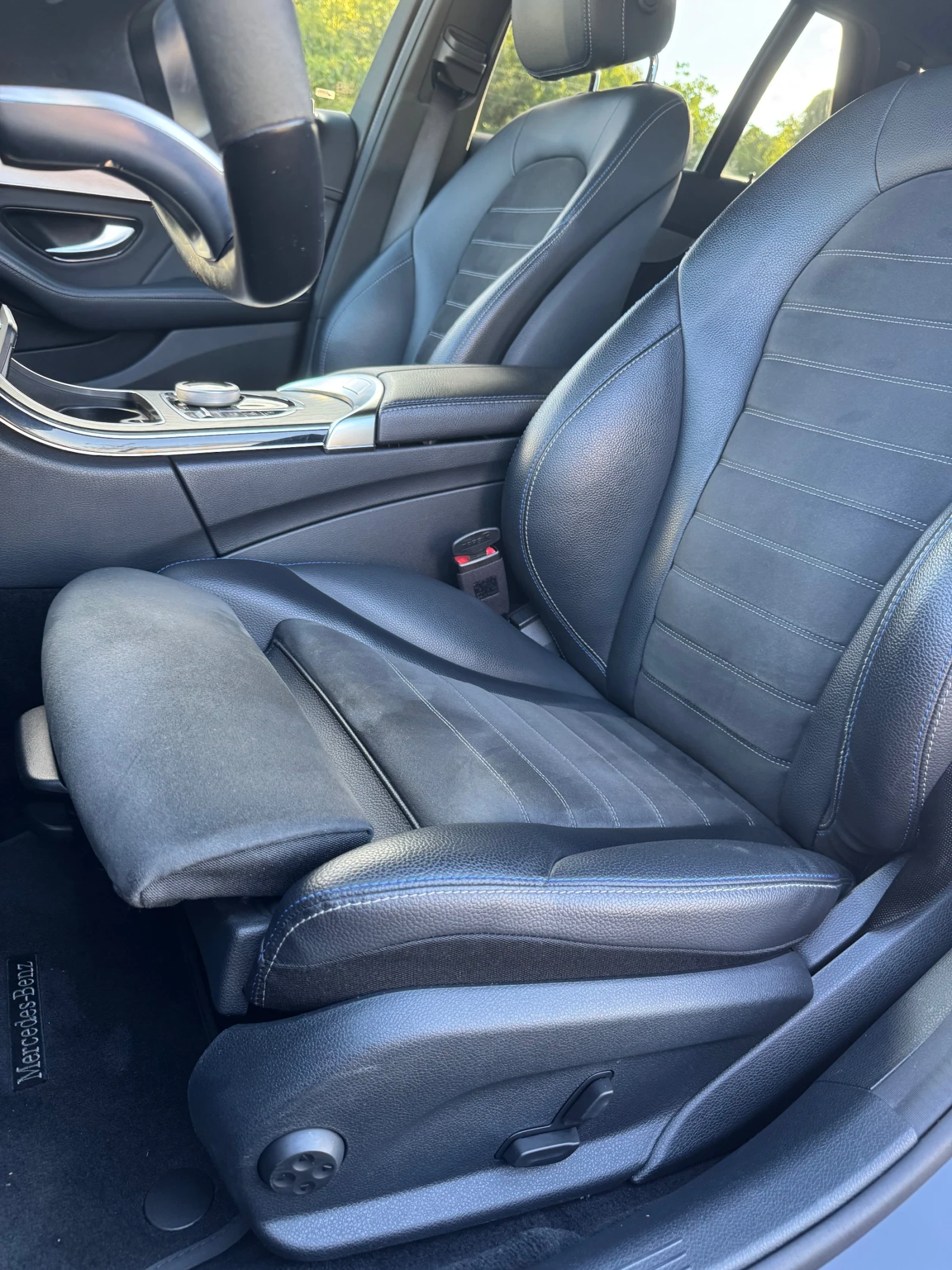Mercedes-Benz C 220, снимка 11 - Автомобили и джипове - 56074689