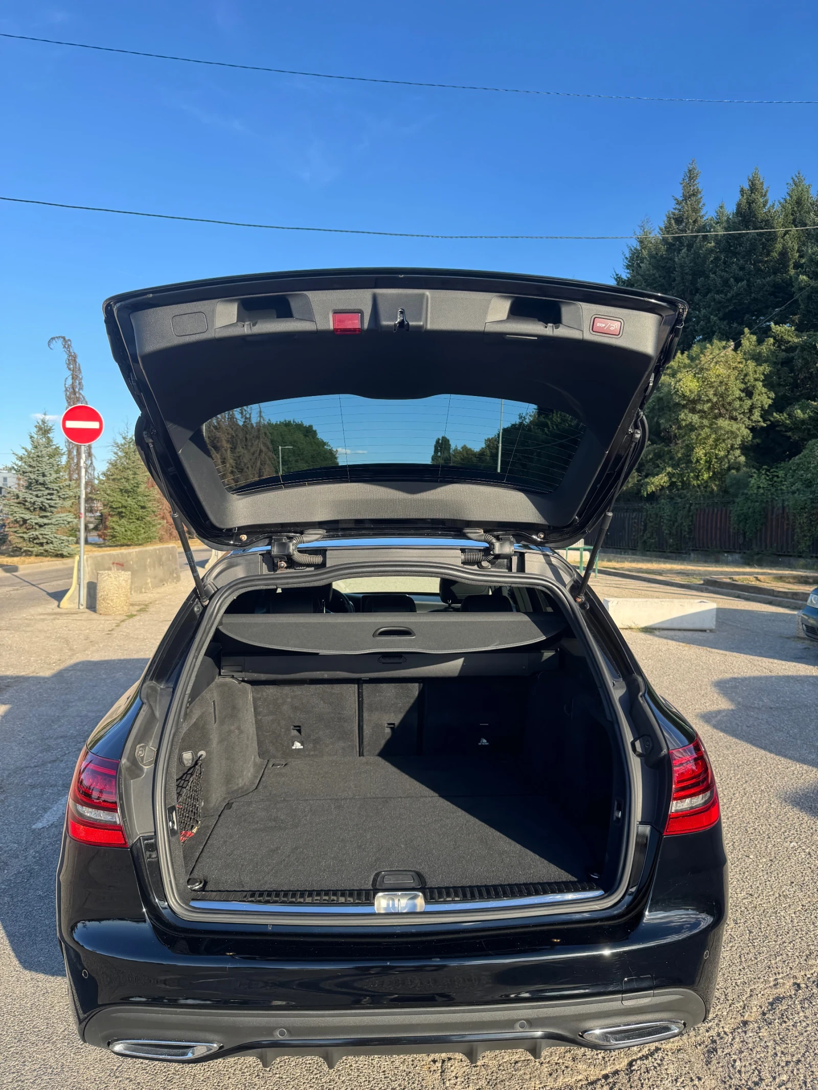 Mercedes-Benz C 220, снимка 7 - Автомобили и джипове - 56074689