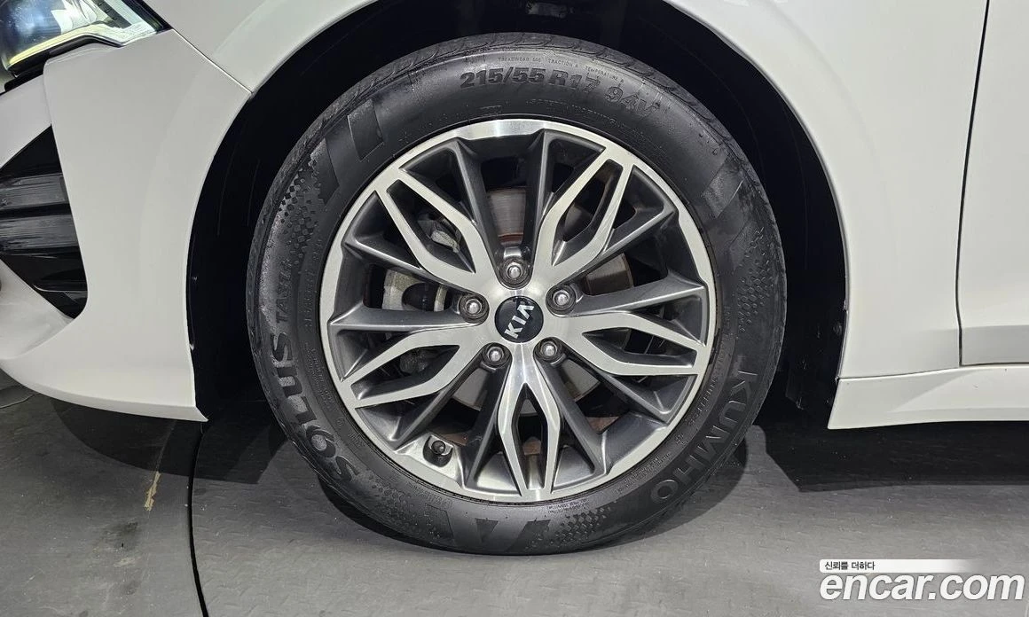 Kia K5 2.0 Noblesse, снимка 5 - Автомобили и джипове - 56157289