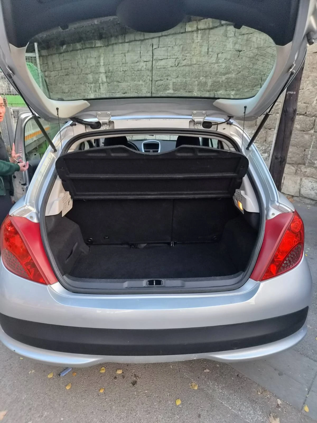 Peugeot 207, снимка 7 - Автомобили и джипове - 56442683