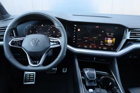 VW Touareg FACELIFT* R-LINE* IQ HD MATRIX LIGHTS* DYNAUDIO* P, снимка 10