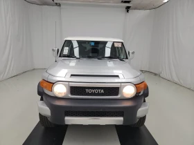 Toyota Fj cruiser КРАЙНА ЦЕНА ДО СОФИЯ, снимка 2