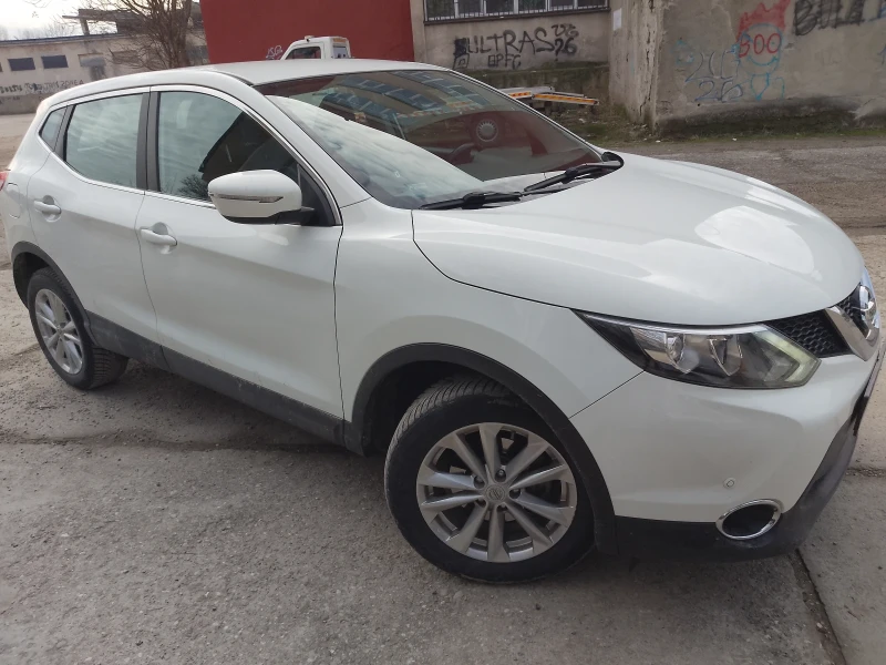 Nissan Qashqai, снимка 4 - Автомобили и джипове - 49227651