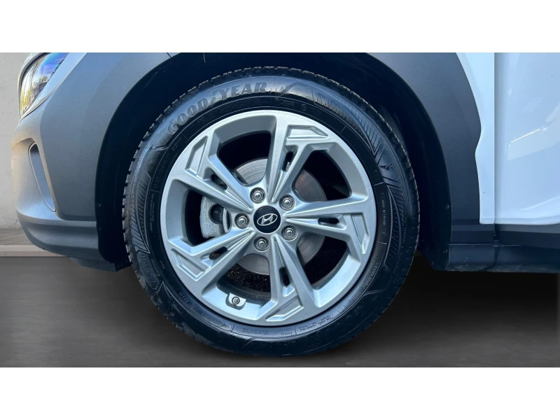 Hyundai Kona Месечна вноска от 333 лв., снимка 16 - Автомобили и джипове - 52254836