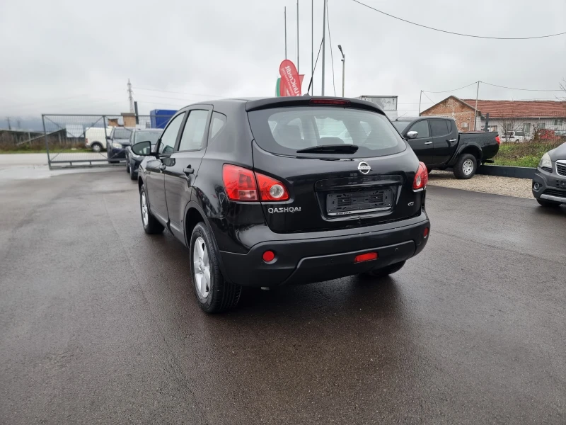 Nissan Qashqai 1.5DCI, снимка 5 - Автомобили и джипове - 52583167