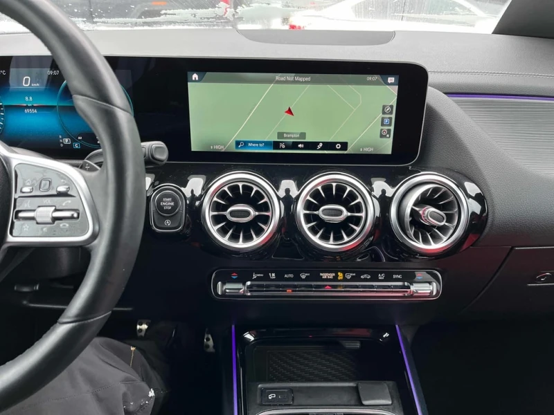 Mercedes-Benz GLA * 250 * CARFAX * ЦЕНА ДО БГ, снимка 9 - Автомобили и джипове - 53125463