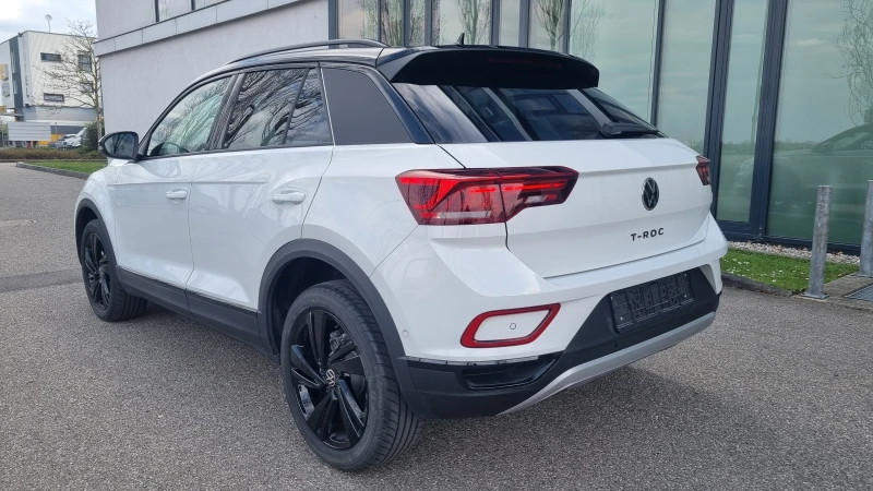 VW T-Roc Style 1.5 TSI DSG, снимка 7 - Автомобили и джипове - 53489429