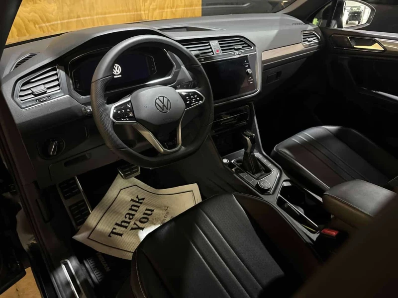 VW Tiguan SE R-Line Black * 4MOTION * ШИБИДАХ * ПОДГРЕВИ, снимка 5 - Автомобили и джипове - 53561323