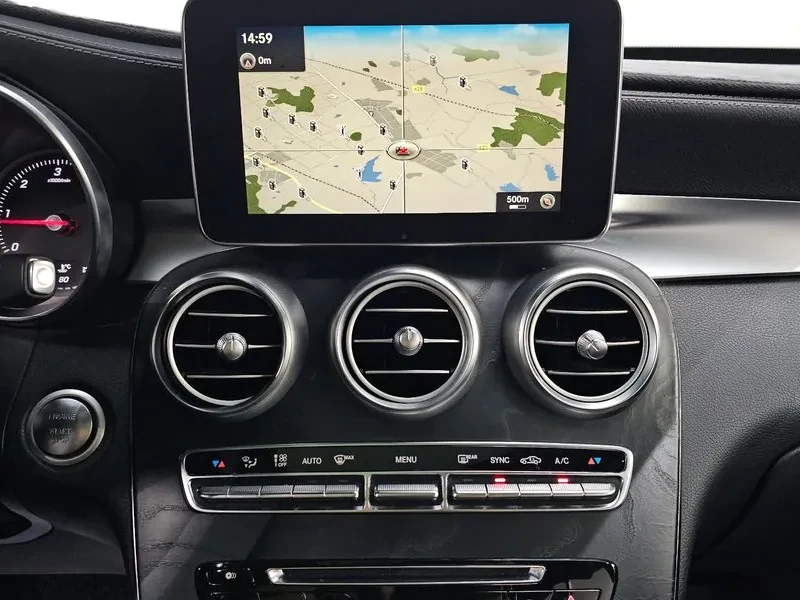 Mercedes-Benz GLC 220 4Matic Premium, снимка 16 - Автомобили и джипове - 55785825