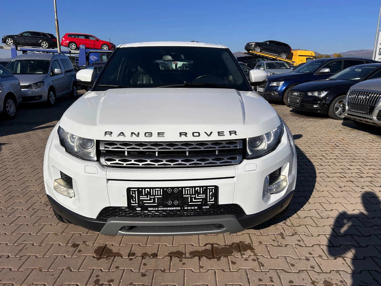 Land Rover Evoque 2.2SD4 4X4 AVTOMAT/NAVI/PANORAMA/KOJA EURO 5 - изображение 3