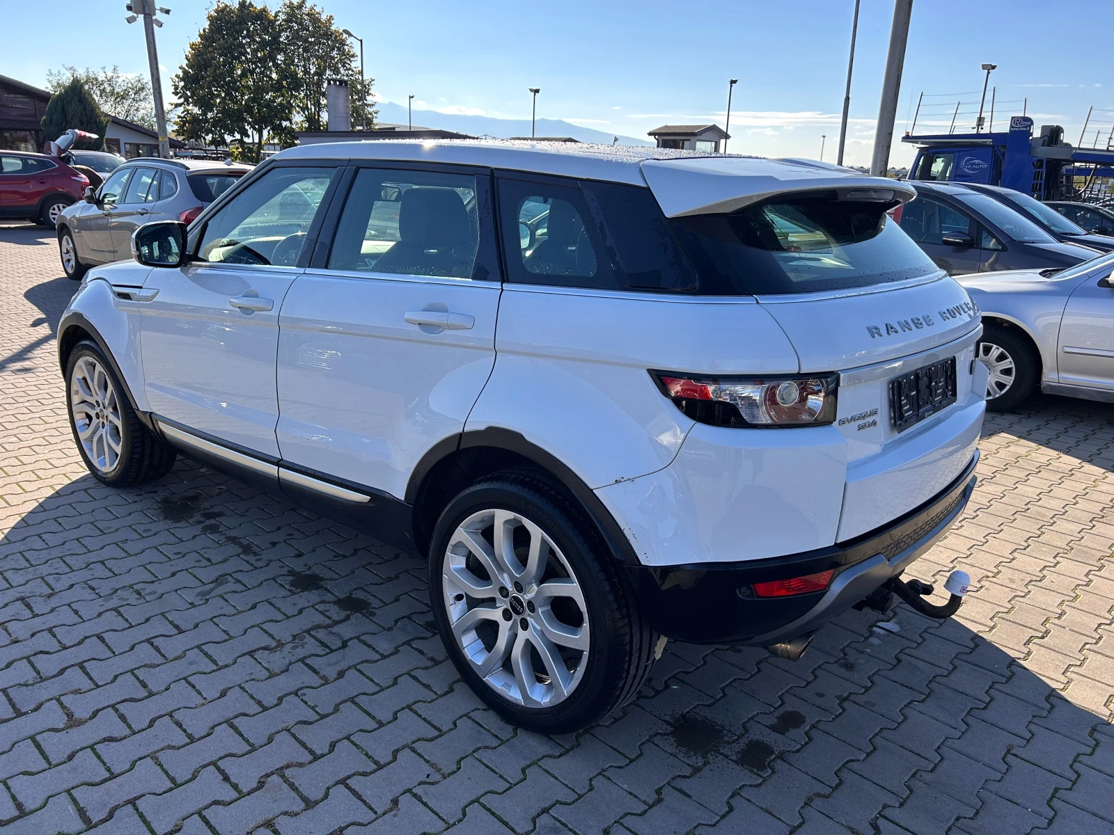 Land Rover Evoque 2.2SD4 4X4 AVTOMAT/NAVI/PANORAMA/KOJA EURO 5 - изображение 8
