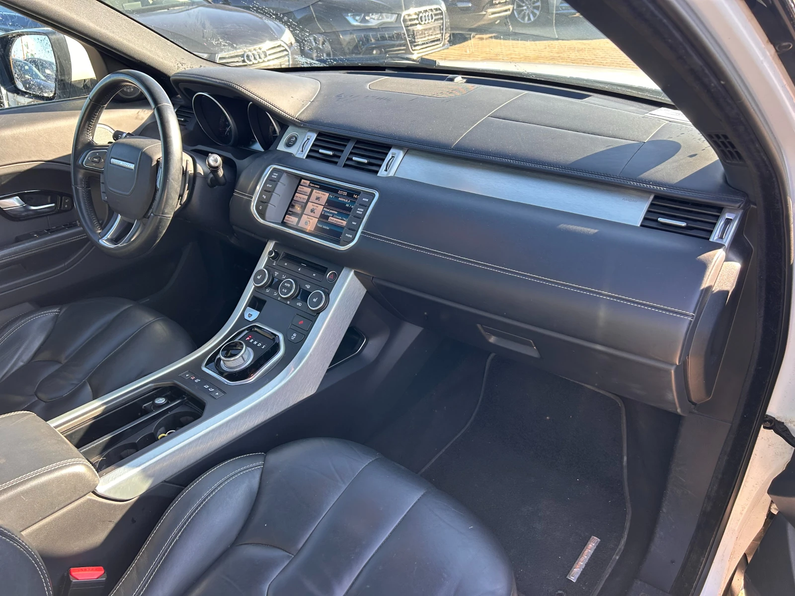 Land Rover Evoque 2.2SD4 4X4 AVTOMAT/NAVI/PANORAMA/KOJA EURO 5 - изображение 10