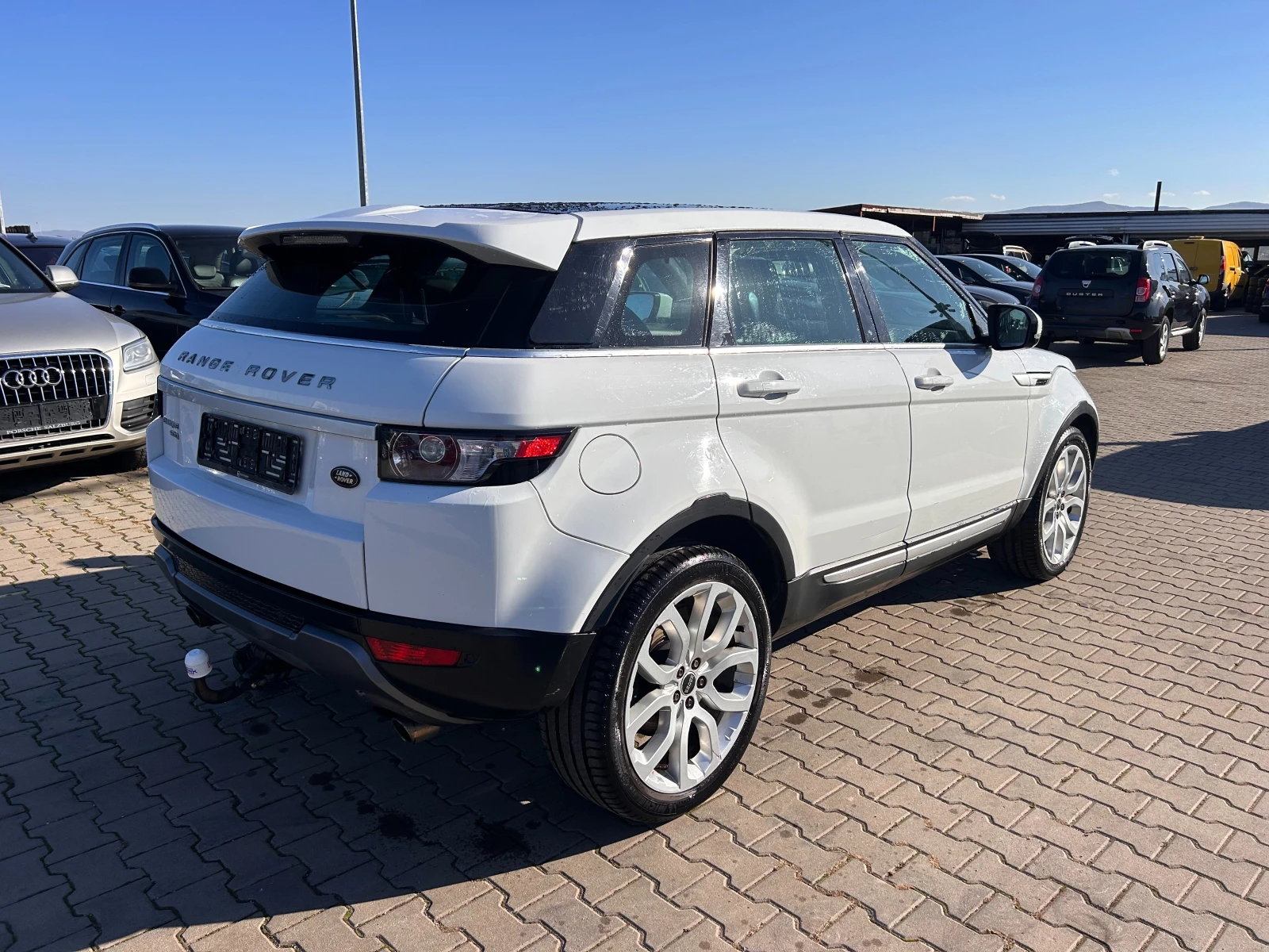 Land Rover Evoque 2.2SD4 4X4 AVTOMAT/NAVI/PANORAMA/KOJA EURO 5 - изображение 6