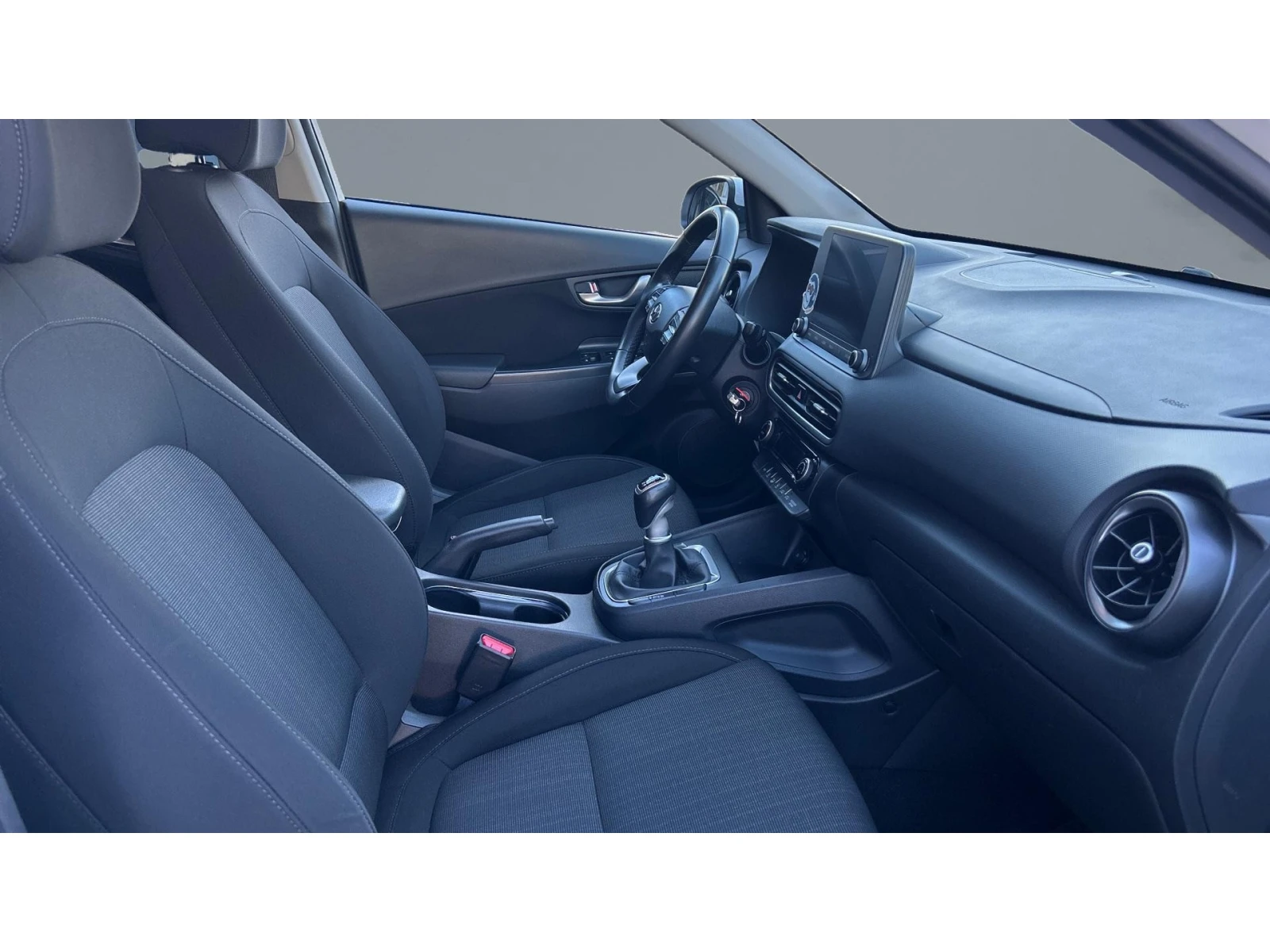 Hyundai Kona Месечна вноска от 333 лв. - изображение 6