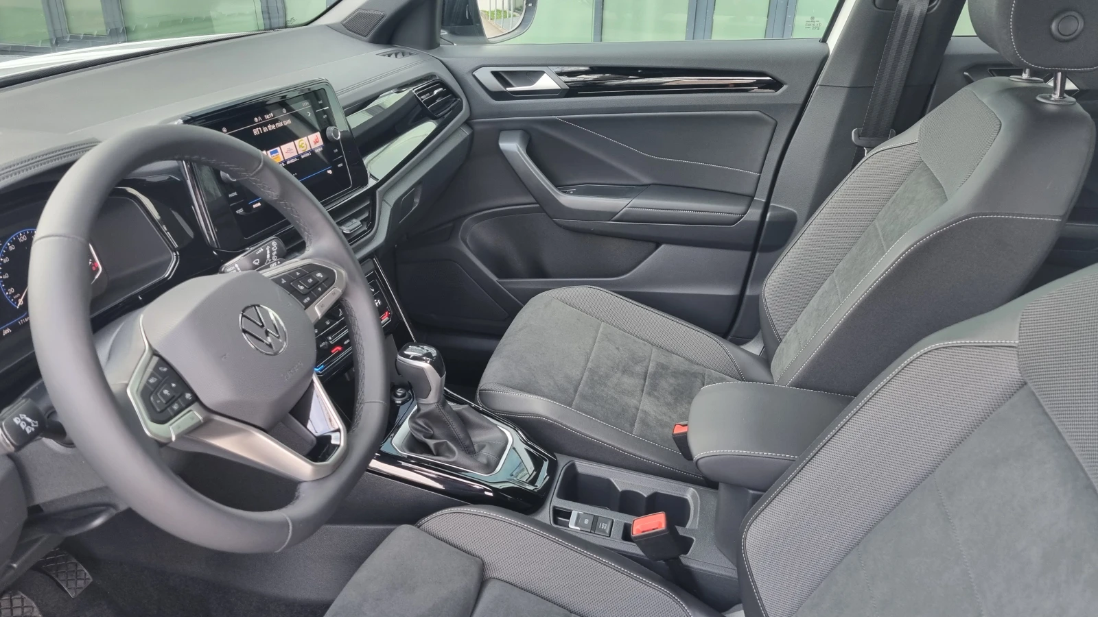 VW T-Roc Style 1.5 TSI DSG | Mobile.bg � ����������� 11