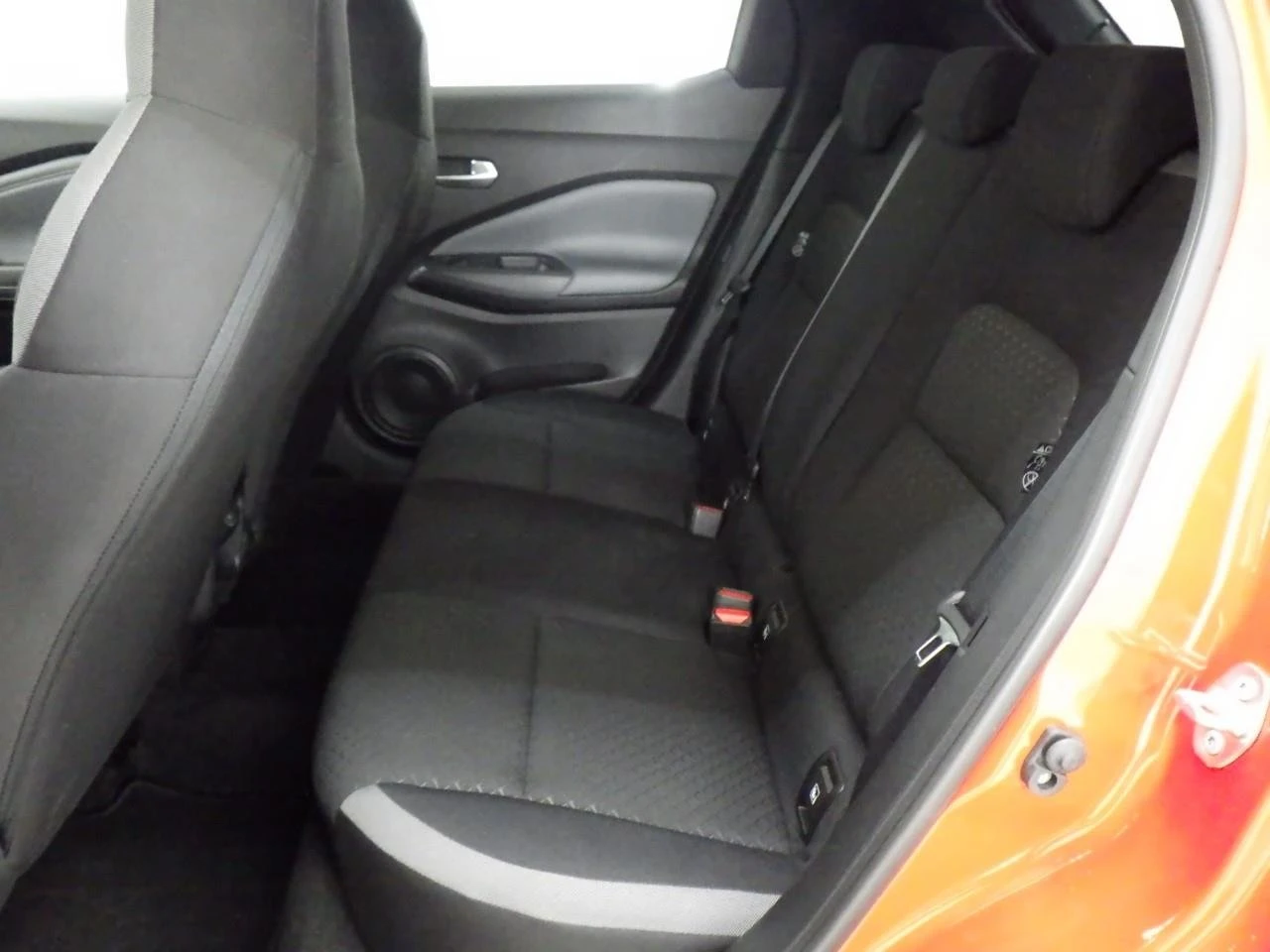 Nissan Juke N-connecta, снимка 6 - Автомобили и джипове - 53993383