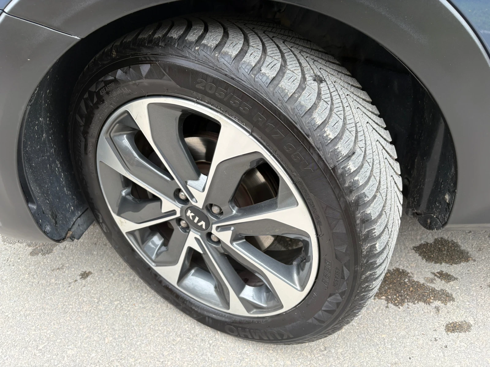 Kia Stonic 1.6 CRDI KEYLESS GO НАВИГАЦИЯ, снимка 16 - Автомобили и джипове - 54019982