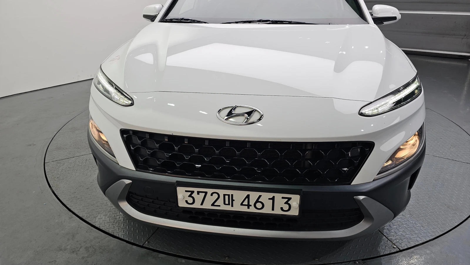 Hyundai Kona MODERN* 2WD* PARK ASS* КОЖА* ПОДГРЕВ, снимка 5 - Автомобили и джипове - 54151680