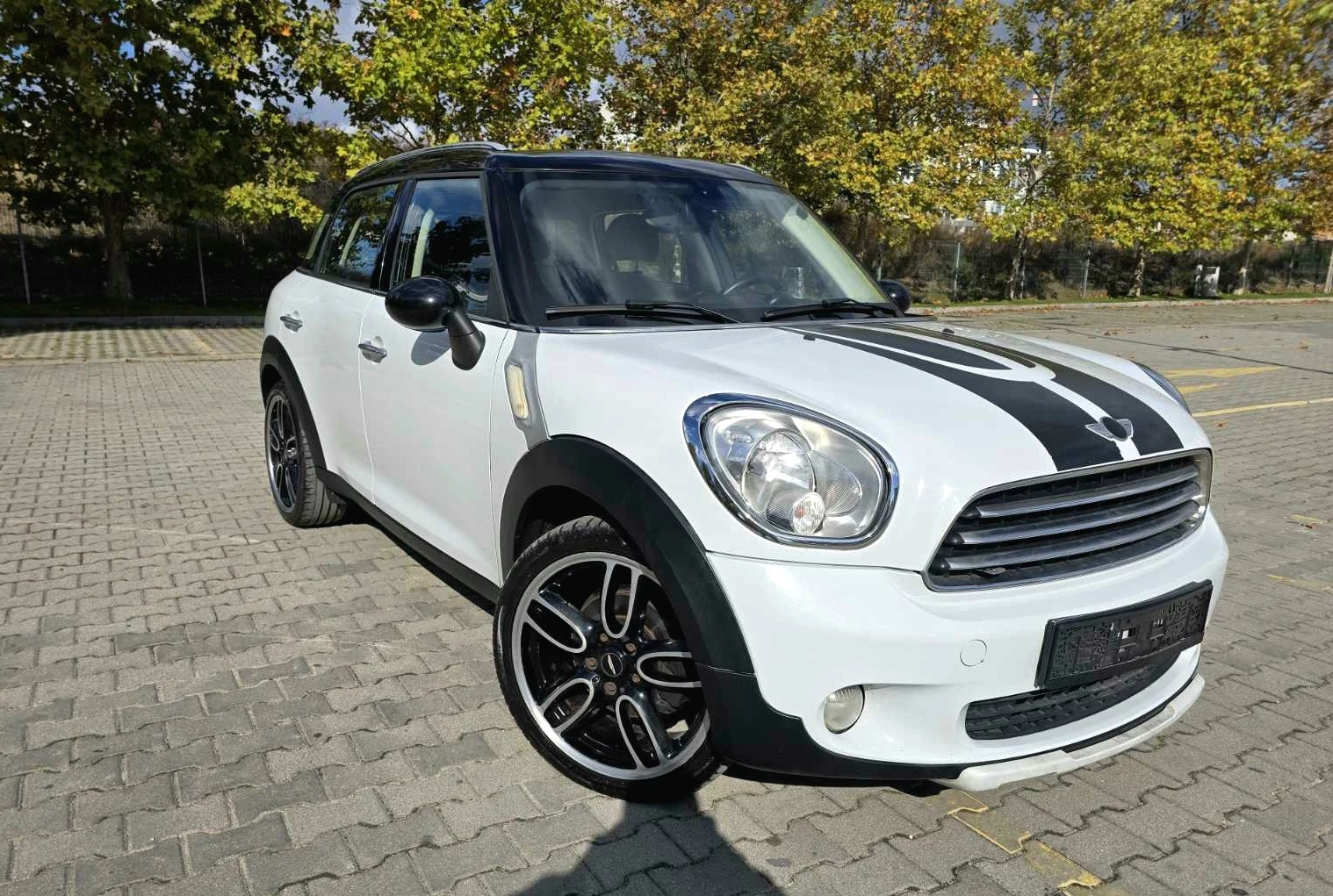 Mini Countryman 1.6D/КОЖА/ПАНОРАМА, снимка 3 - Автомобили и джипове - 54508296