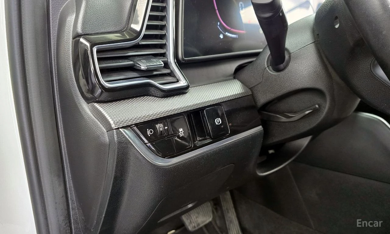 Kia Sportage PRESTIGE* 1.6 T* ПОДГРЕВ* ОБДУХВАНЕ* КАМЕРА* КЕЙЛЕ, снимка 17 - Автомобили и джипове - 54509815