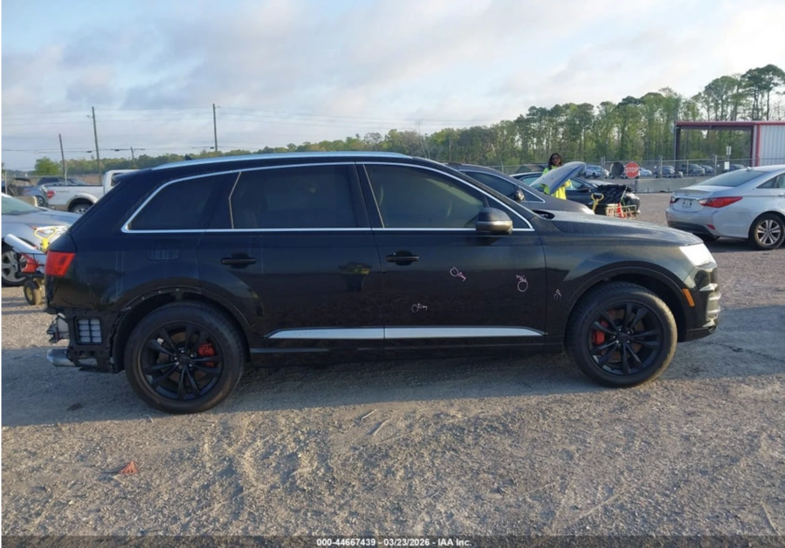 Audi Q7 АВТОКРЕДИТ, снимка 14 - Автомобили и джипове - 54537804