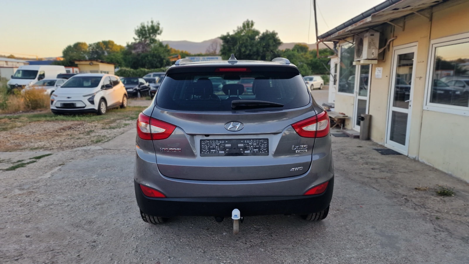 Hyundai IX35 2.0CRD Premium Vertex 4x4 automat, снимка 6 - Автомобили и джипове - 55273783