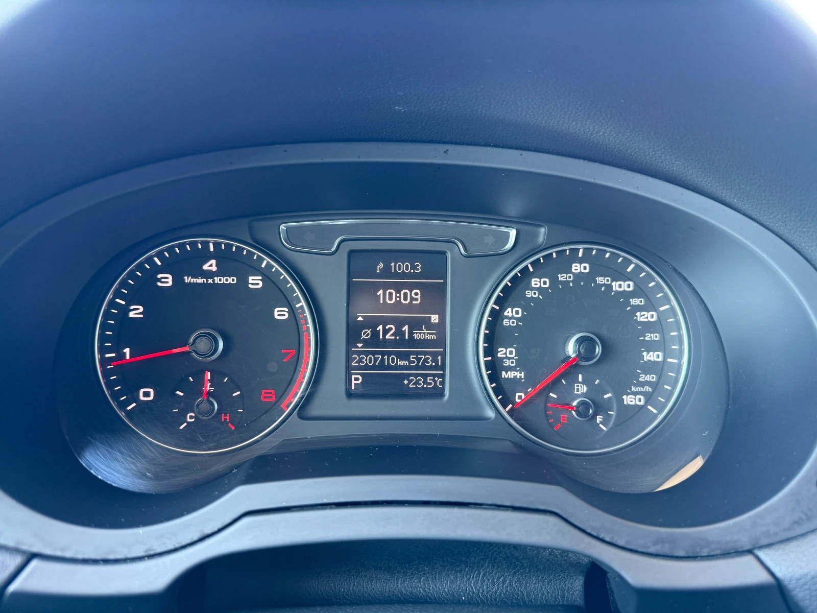 Audi Q3 6 МЕСЕЦА ГАРАНЦИЯ/S Line 2.0TFSI 200к.с. Facelift , снимка 12 - Автомобили и джипове - 55499259