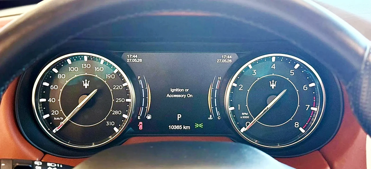Maserati Levante Hybrid FULL Q4 10500km първи собственик, снимка 6 - Автомобили и джипове - 55582163