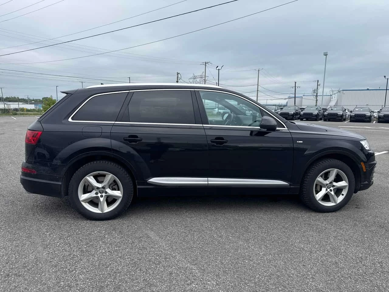 Audi Q7 * 3.0T Progressiv * CARFAX * ОПЦИЯ ЗА ФИНАНСИРАНЕ, снимка 3 - Автомобили и джипове - 56199522